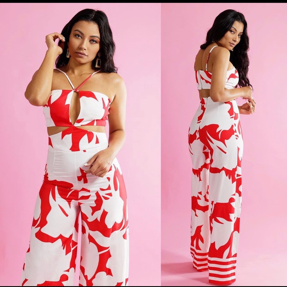 NWT L’atiste by Amy red jumpsuit.